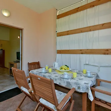 Klara 1877 Apartmán Galižana