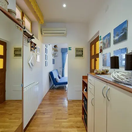 Apartmán Klara 1877 Galižana